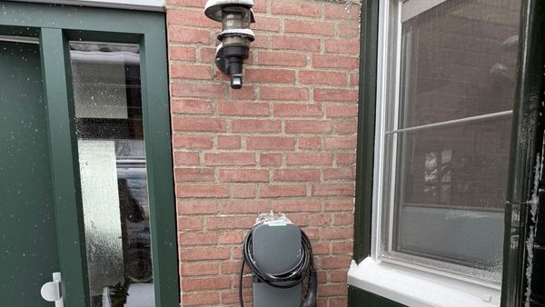 11kW Peblar laadpaal met loadbalancing in Apeldoorn