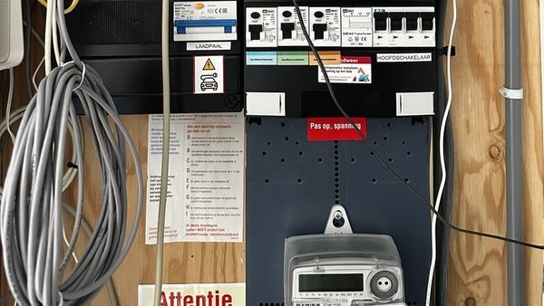 Efficiënte laadpaalinstallatie aan huis in Deventer