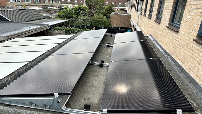Efficiënte zonnepaneleninstallatie in Apeldoorn