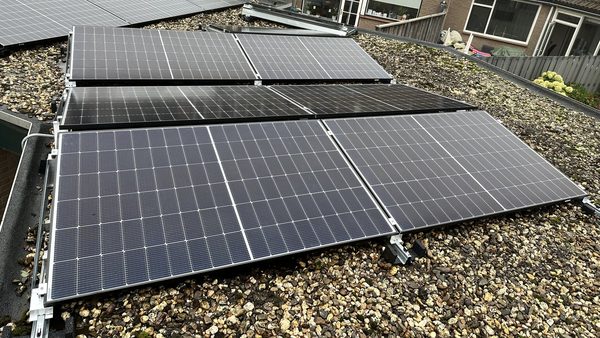 Efficiënte zonnepaneleninstallatie in Apeldoorn