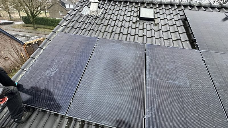 Zonnepaneleninstallatie op maat in Apeldoorn