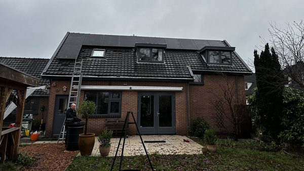 Zonnepanelen installatie in Apeldoorn