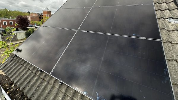 Geavanceerde zonne-installatie in Apeldoorn