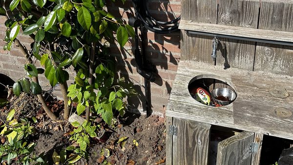 Innovatieve laadpaal met slimme equalizer in Apeldoorn