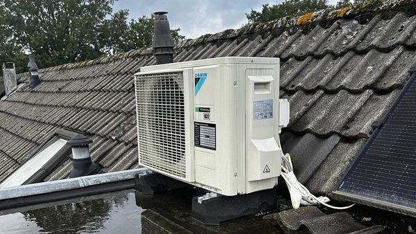 Efficiënte airco-installatie op Apeldoorns dak