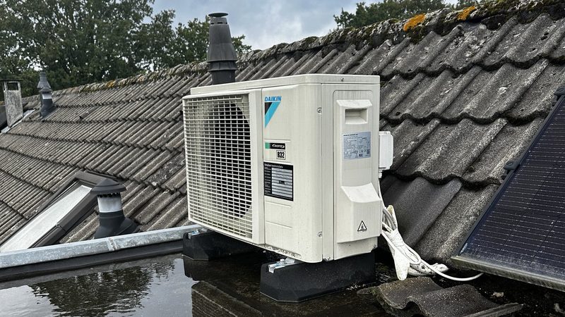 Efficiënte airco-installatie op Apeldoorns dak