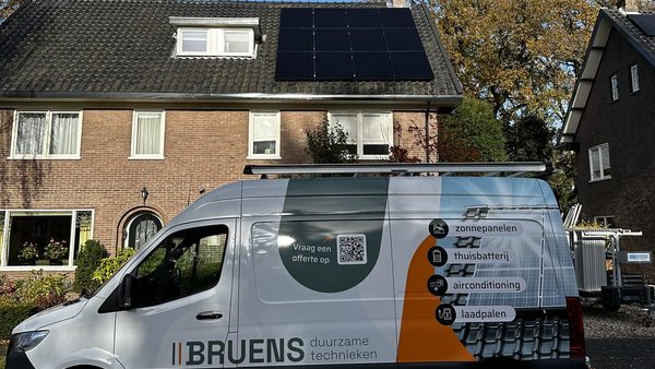 Efficiënte zonnepaneelinstallatie in Apeldoorn
