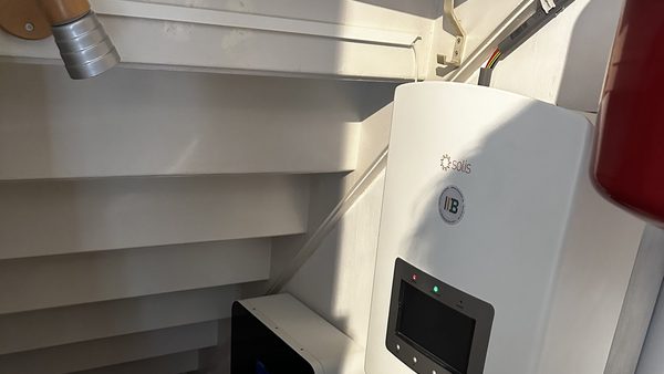 Efficiënte thuisbatterij installatie in Apeldoorn