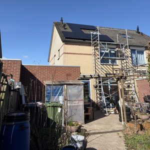 8 zonnepanelen geplaatst in Apeldoorn - Afbeelding 8