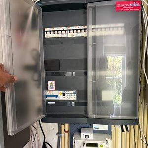 Wandlaadpaal met 3-fase aansluiting in Apeldoorn - Afbeelding 4