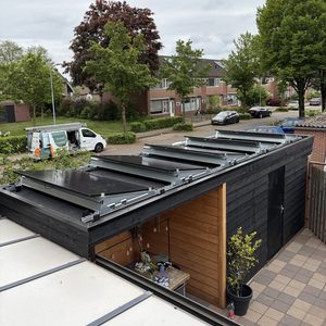8 zonnepanelen met hybride omvormer in Twello - Afbeelding 1