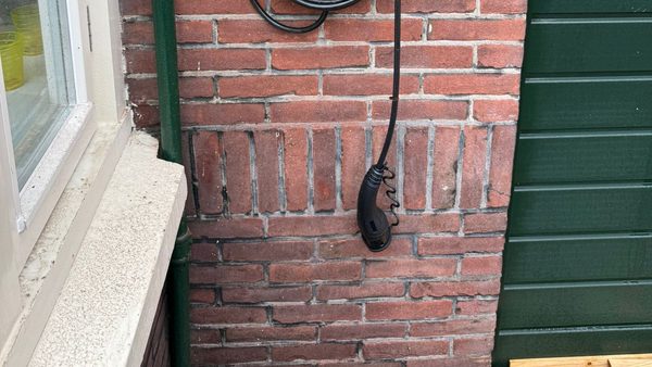 Slimme laadpaal aan huis in Apeldoorn